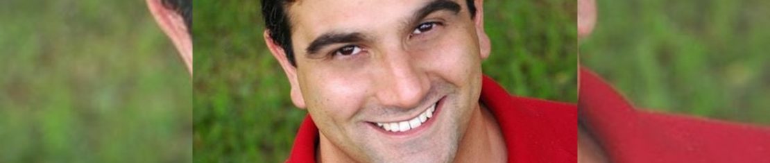 O orientador do mestrado de Reque e a viúva do mestrando se uniram para concluir o trabalho do professor João Reque (foto).