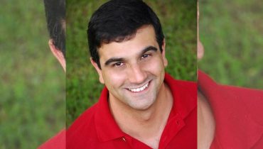 O orientador do mestrado de Reque e a viúva do mestrando se uniram para concluir o trabalho do professor João Reque (foto).