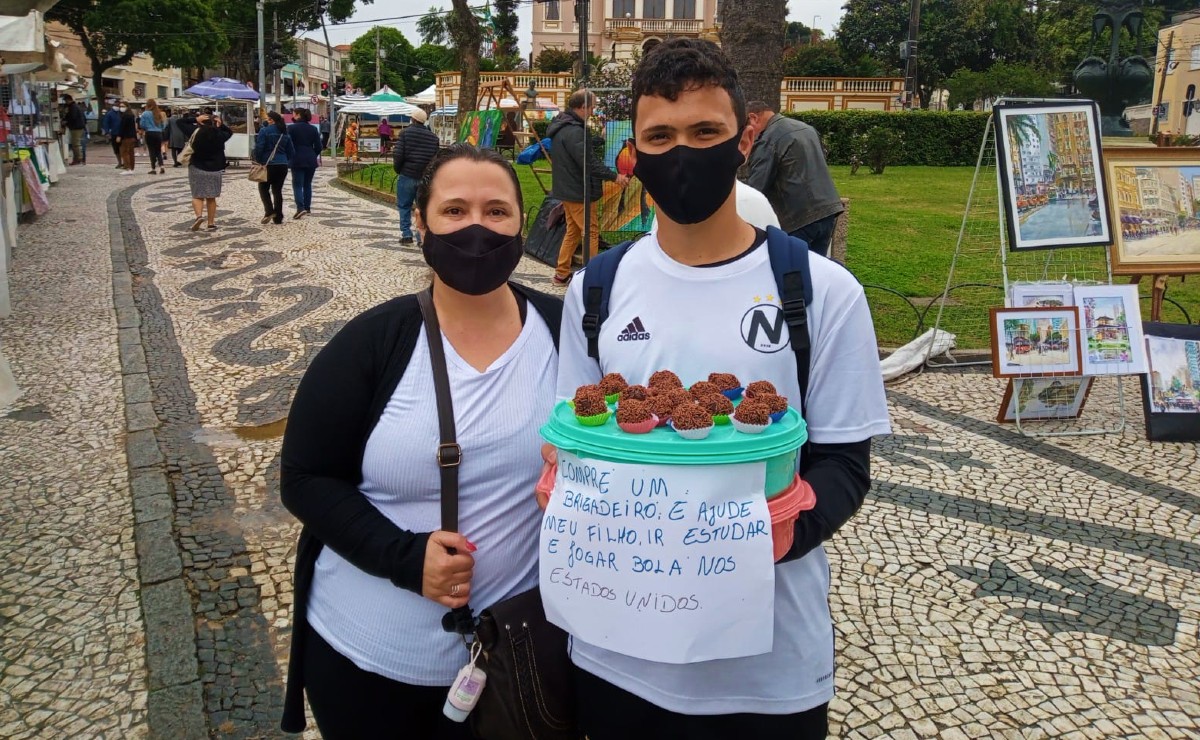 Gustavo foi aprovado com bolsa de 50% na High School Layton Christian Academy, no estado de Utah, mas precisa de recursos pra poder bancar os estudos nos Estados Unidos.