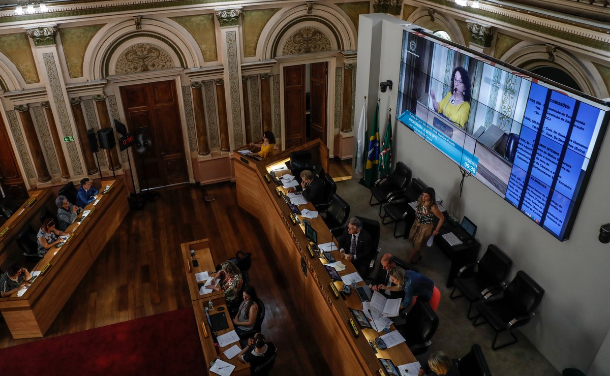 Vereadores decidem tema sem segunda votação nesta terça-feira.