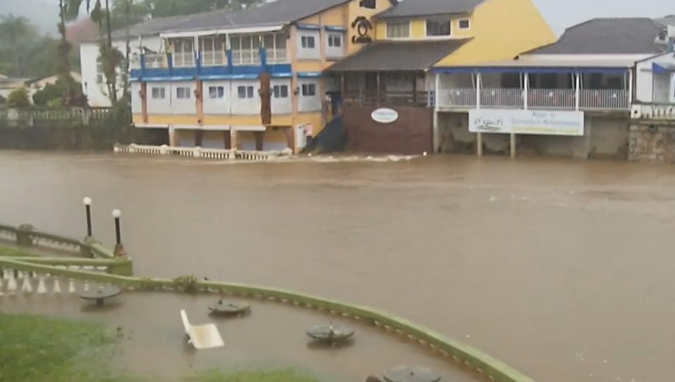 temporal em Morretes