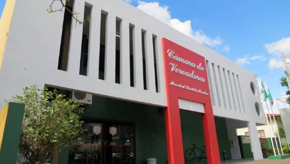 Ex-vereador Adelar Neumann, da cidade de Marechal Cândido Rondon, foi condenado a sete anos de prisão pelo crime de rachadinha.