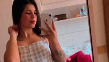 Segundo investigação, a jovem foi assassinada com dois tiros por, supostamente, fotografar um homem armado.