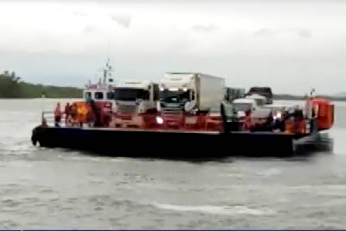 Não é a primeira vez que passageiros do ferryboat de Guaratuba passam por momentos de medo a bordo.