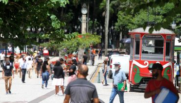 Alta de casos de gripe em âmbito nacional preocupa curitibanos e paranaenses. Estamos em uma epidemia da doença?