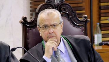 Caio estava internado no Hospital Angelina Caron por conta de uma pneumonia.