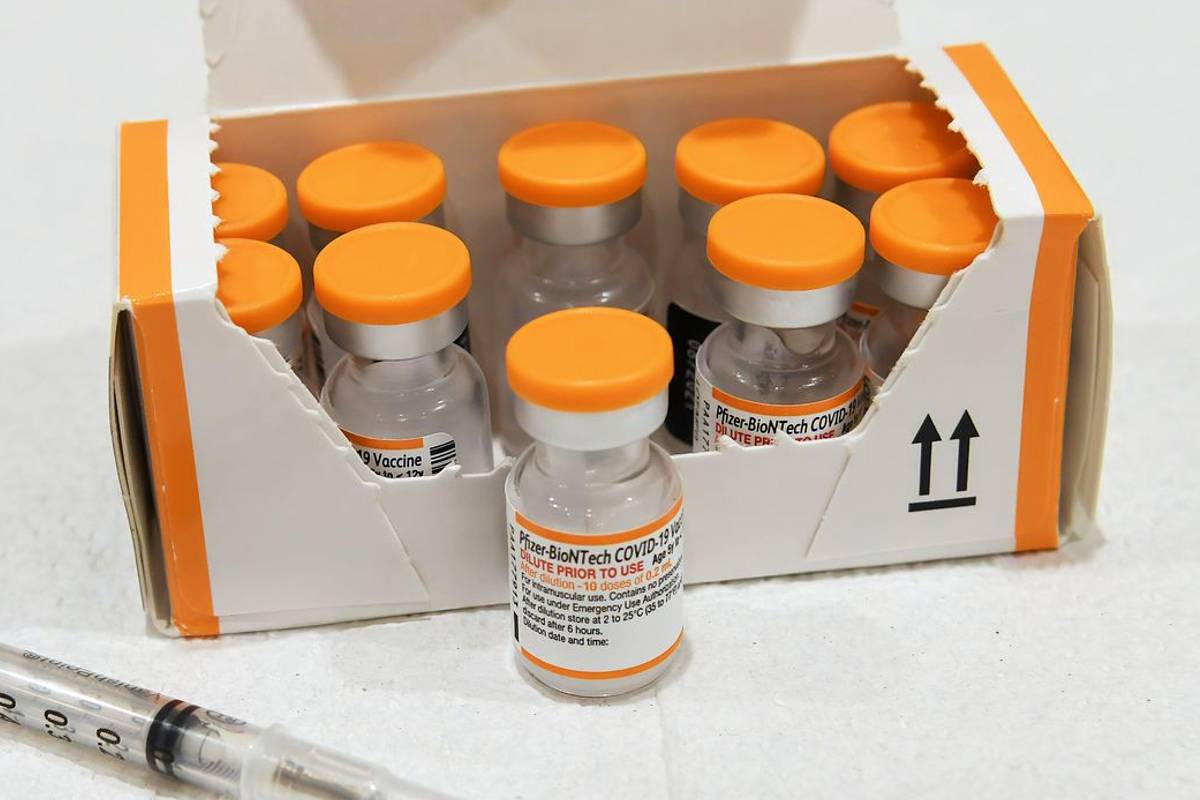 Doses da vacina na Pfizer pras crianças chegam ao Paraná.