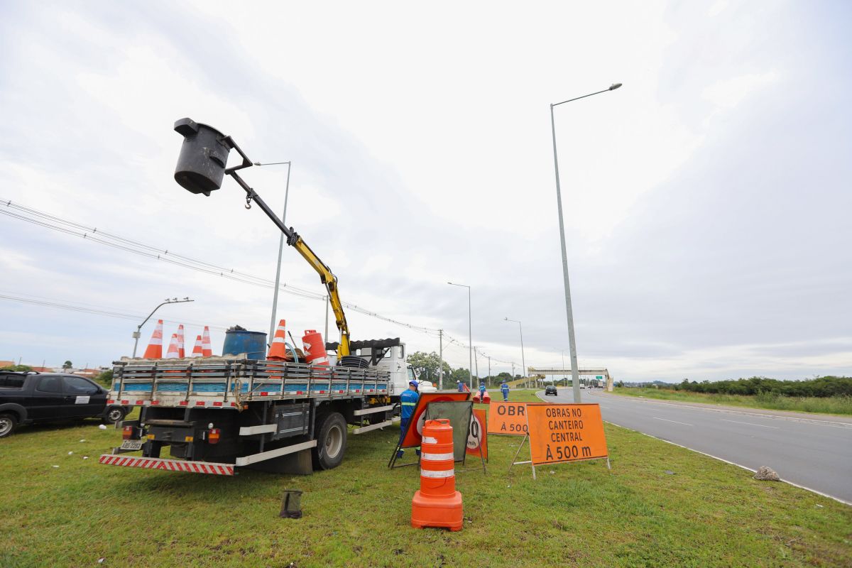 Nova iluminação João Leopoldo Jacomel