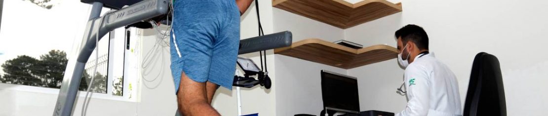 Tem pessoas que pertencem a um grupo de risco que tem maior tendência de problemas cardiovasculares, de pele ou mesmo relacionado a pressão alta, disse o médico Walmon Lemke.