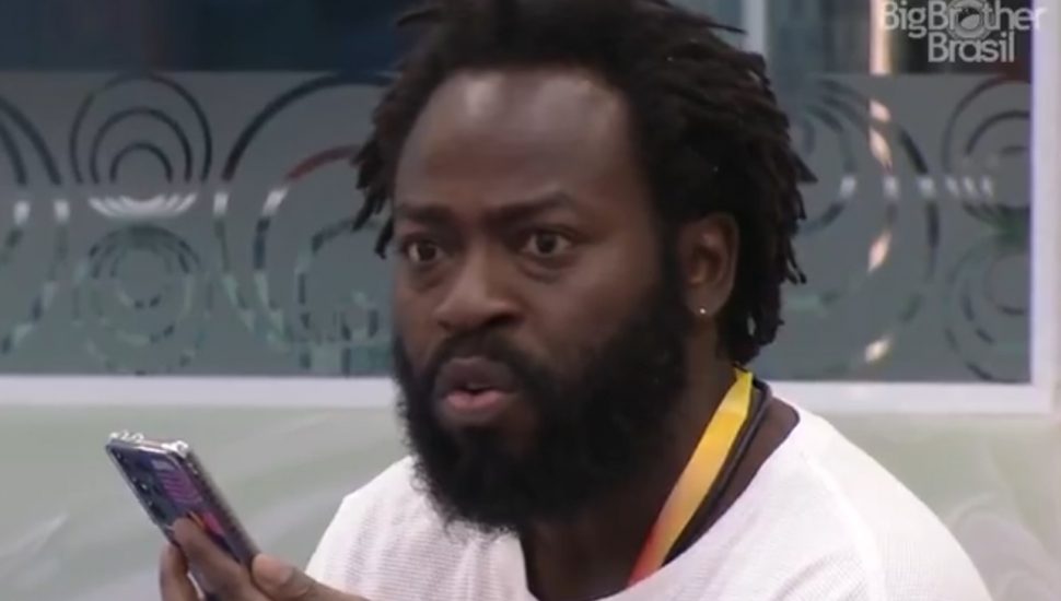 familia do douglas silva recebe mensagens de odio e preconceito