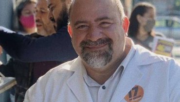 Votação que cassou mandato de Nassib Hammad ocorreu na madrugada deste domingo.