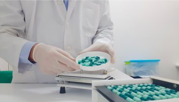 Medicamentos manipulados são tão efetivos e confiáveis quanto os industrializados. | Foto: Shutterstock
