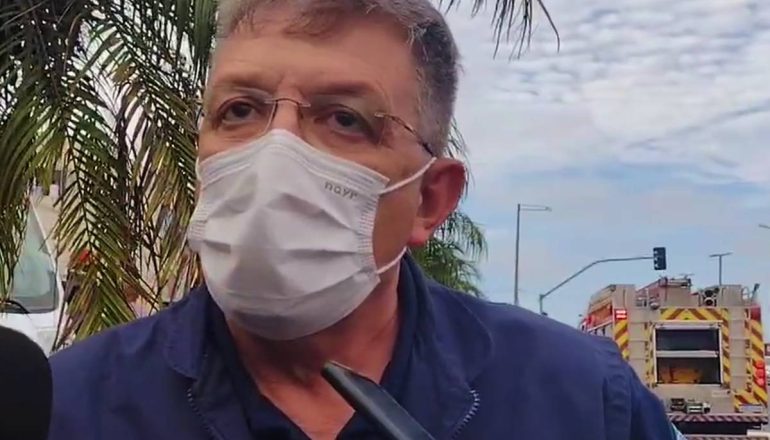 Médico Márcio Nogarolli, acostumado a socorrer motociclistas, ficou comovido com a morte de dois jovens em acidente em Colombo. F