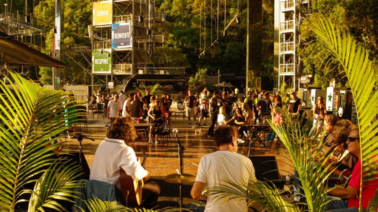 carnaval 2022 na Pedreira Paulo Leminski