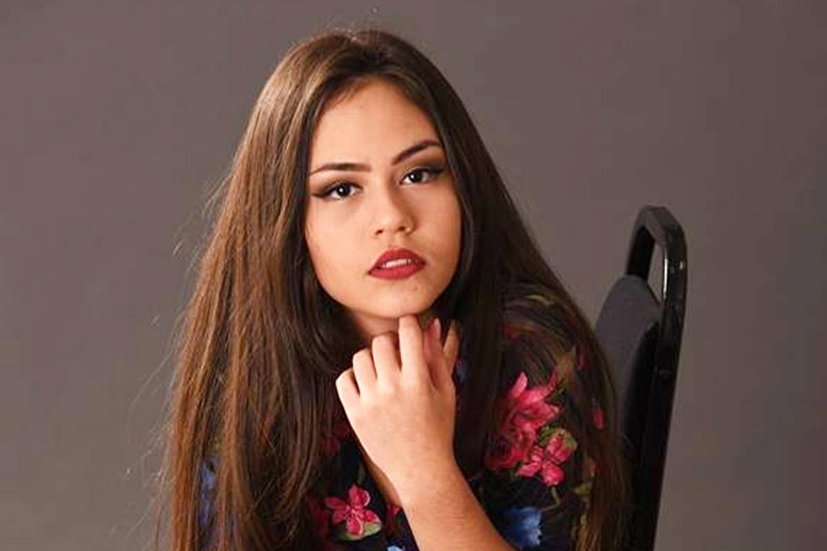 A jovem Isabelly tinha 14 anos quando foi baleada na cabeça.