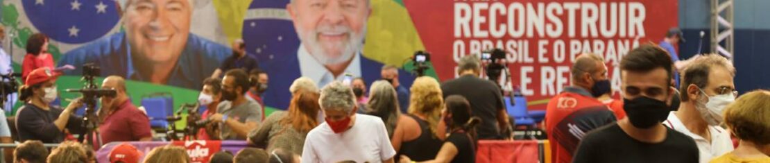 Presença de Lula em Curitiba foi para a filiação de Requião ao PT.