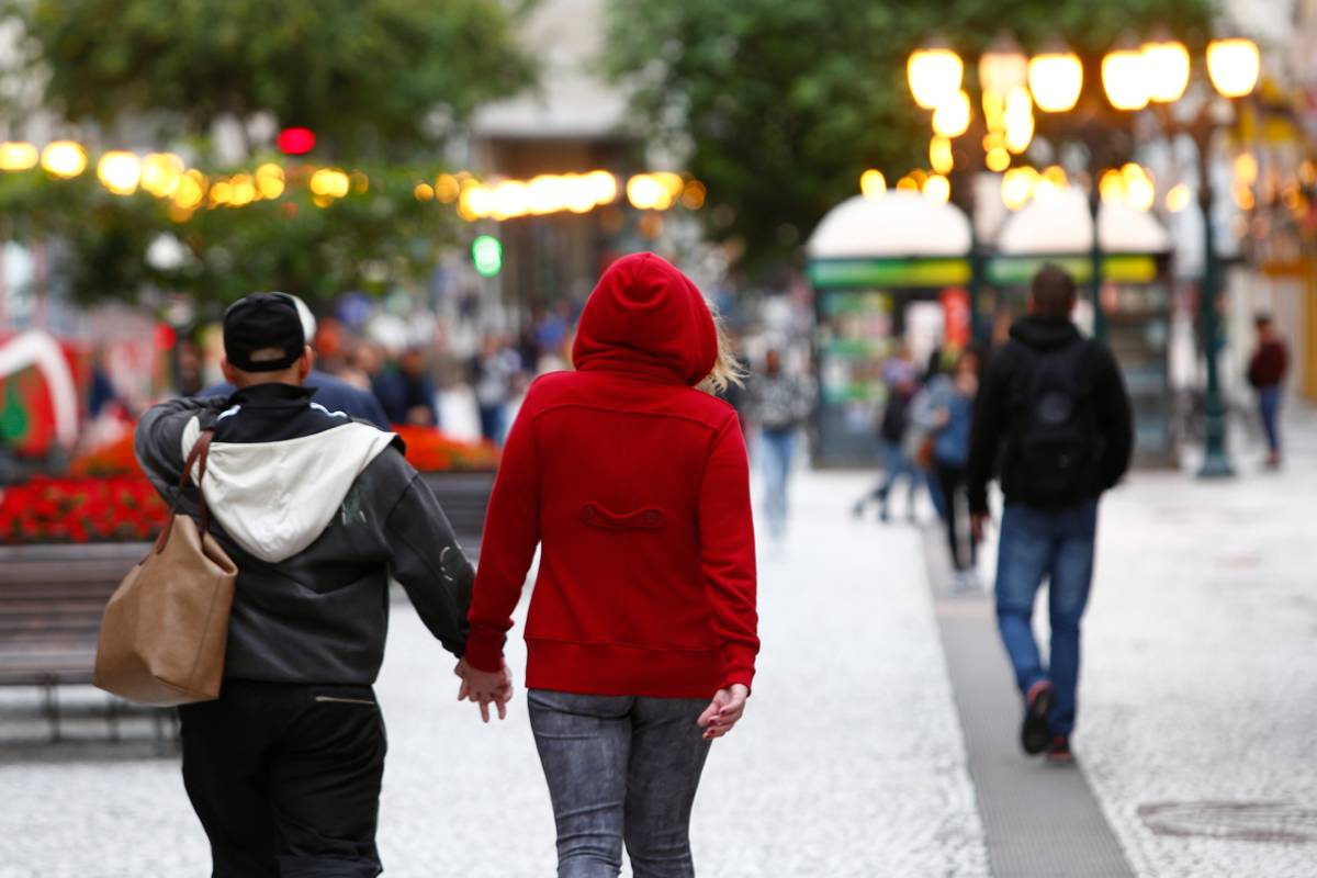 Frio em Curitiba nesta quarta-feira (18).