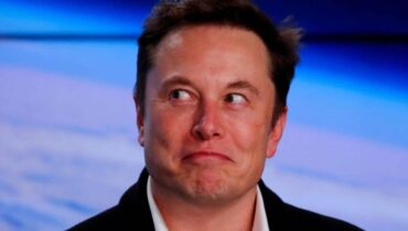 Elon Musk é dono da Tesla, entre outras empresas, e é atualmente a pessoa mais rica do mundo.