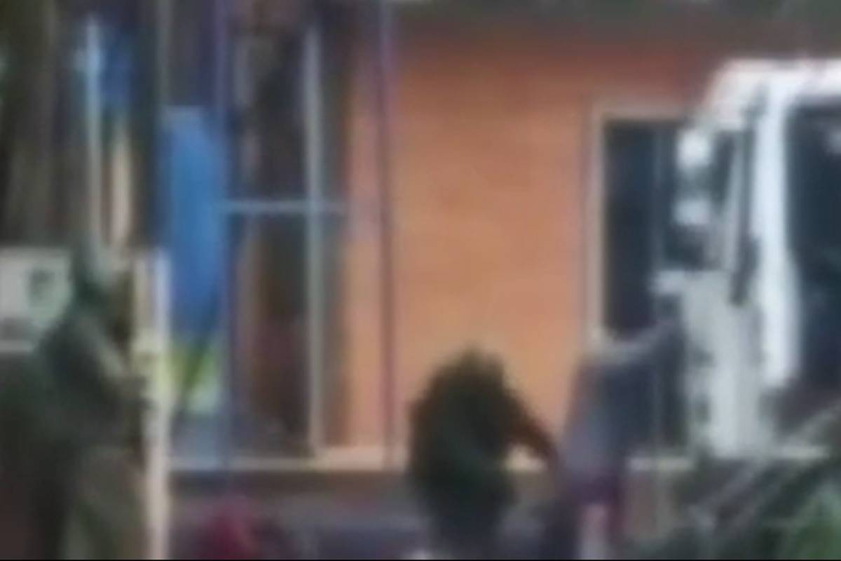 Abordagem chamou atenção e Marinha abriu um processo interno pra apurar a conduta dos militares.