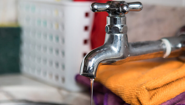 torneira agua sanepar