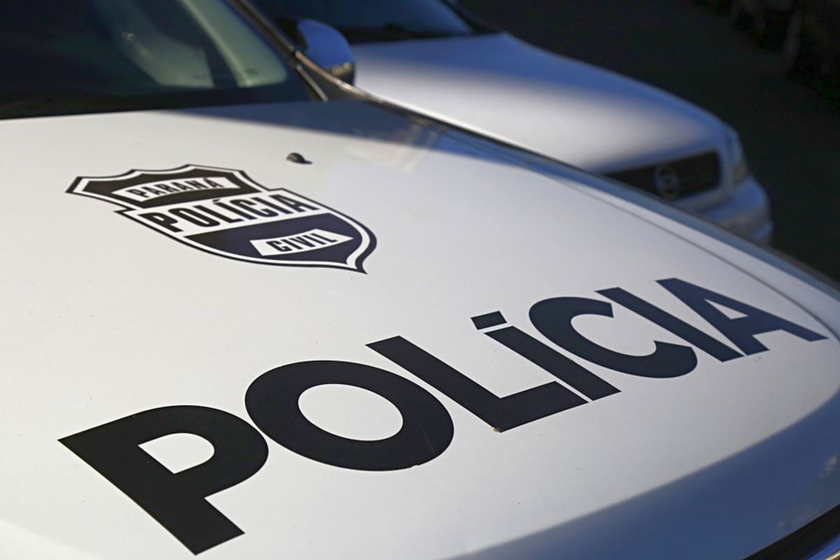 viatura da Polícia Civil do Paraná