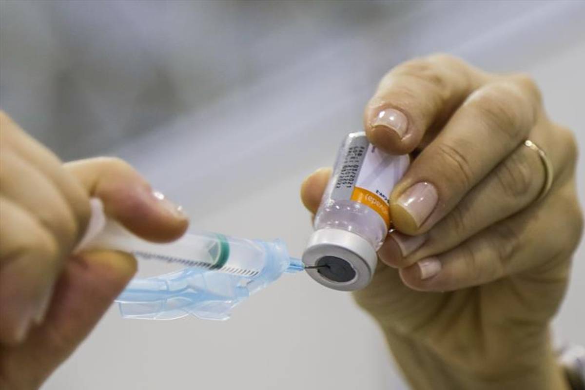 Curitiba convoca 65,5 mil curitibanos para nova dose da vacina contra covid-19.