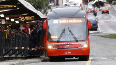 Estupro de vulnerável em ônibus de Curitiba