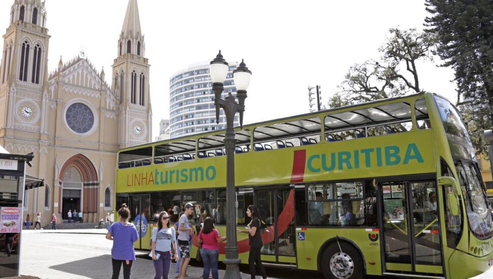 ônibus da linha turismo