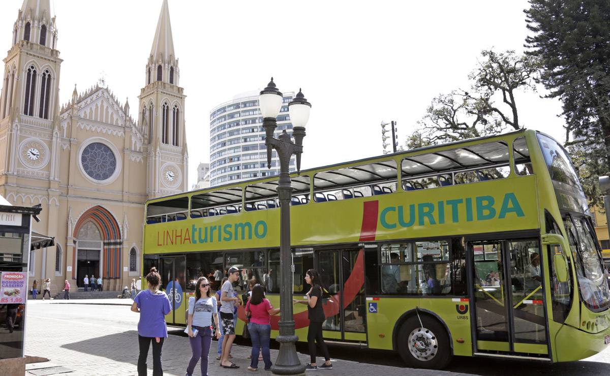 ônibus da linha turismo