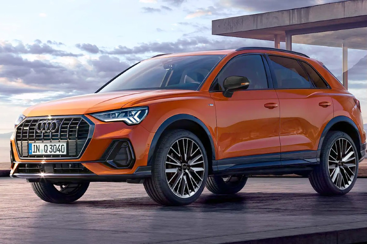 carro audi Q3