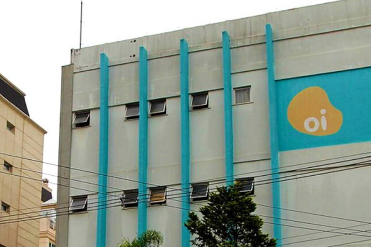 Clientes da Oi de vários bairros de Curitiba estão com falhas na internet fixa e também no 4G.