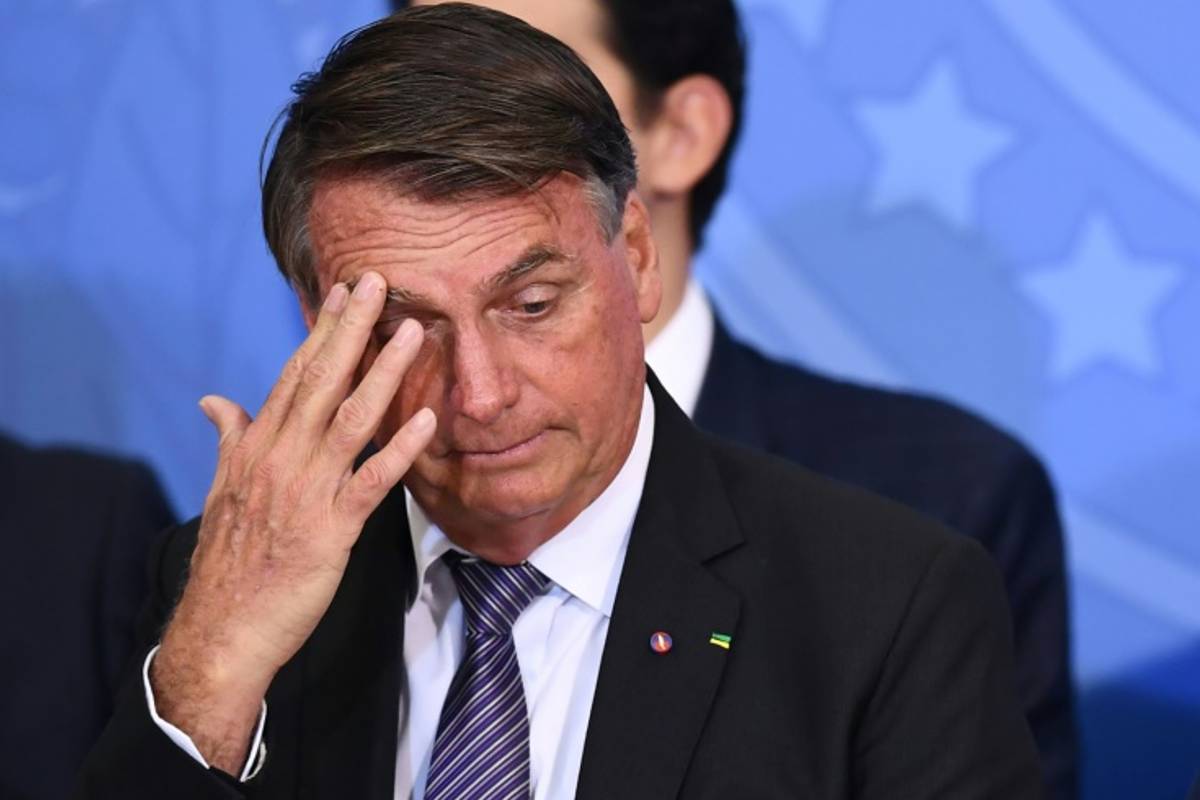Bolsonaro liga pra parentes bolsonaristas de petista assassinado, critica imprensa e irrita viúva