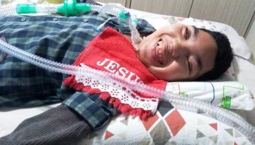 Erick, jovem de Curitiba com doença rara