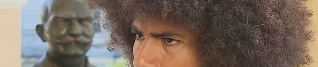 Vereadores de Curitiba votam, em 1º turno, pela cassação de Renato Freitas.