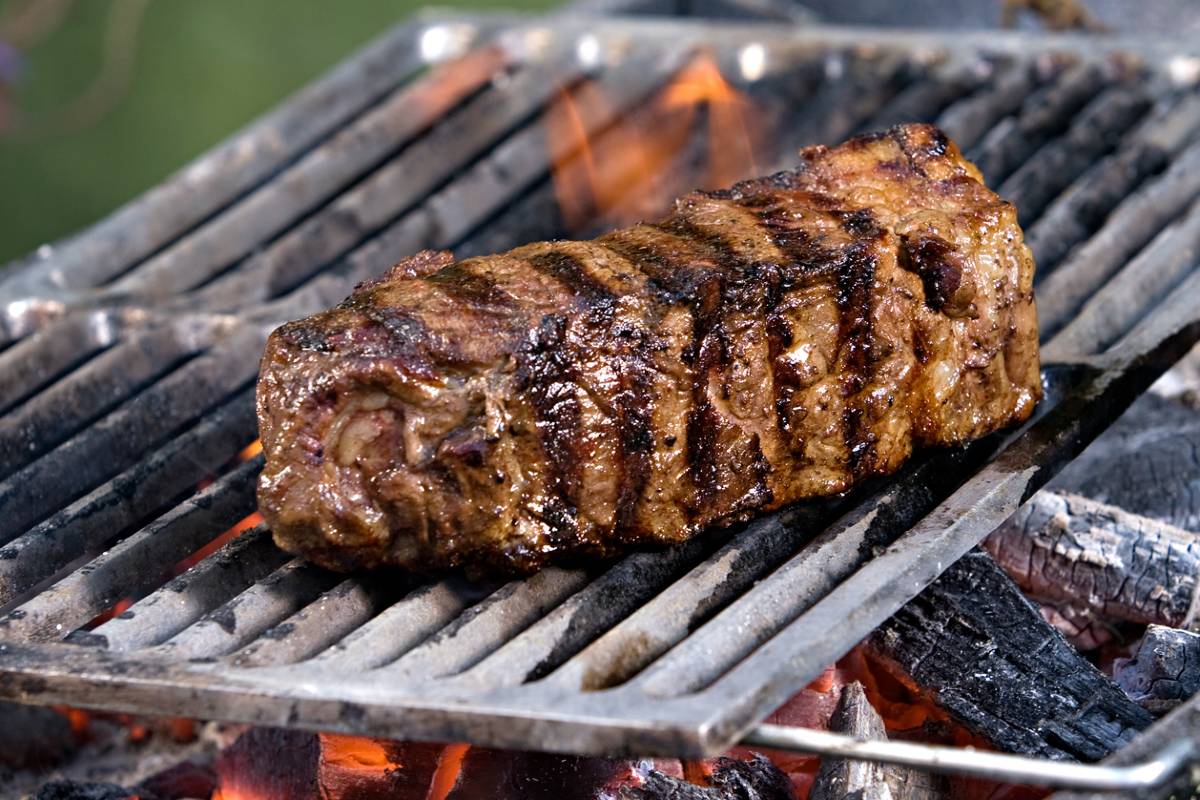 Cinco dicas pra você não errar naquele belo churrasco para o dia dos pais.