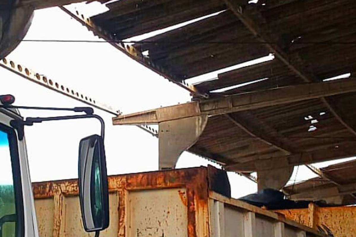 Ciclone que varreu litoral do Paraná ainda deixa 70 pessoas desabrigadas.