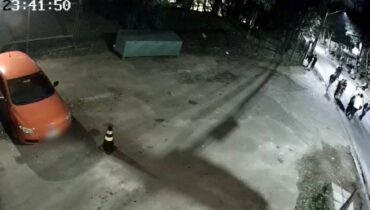 No vídeo, Phelipe aparece no canto superior direito.