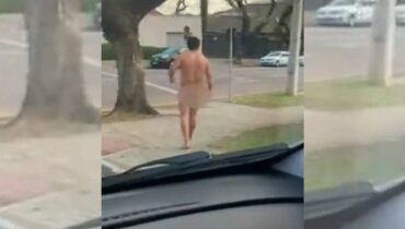 Peladão ignora o frio de Curitiba e é flagrado correndo pelas ruas do Seminário.