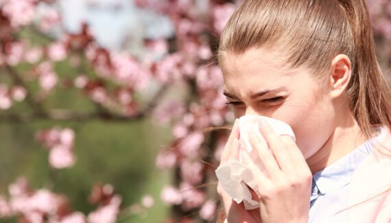 Rinite é uma das doenças comuns na primavera