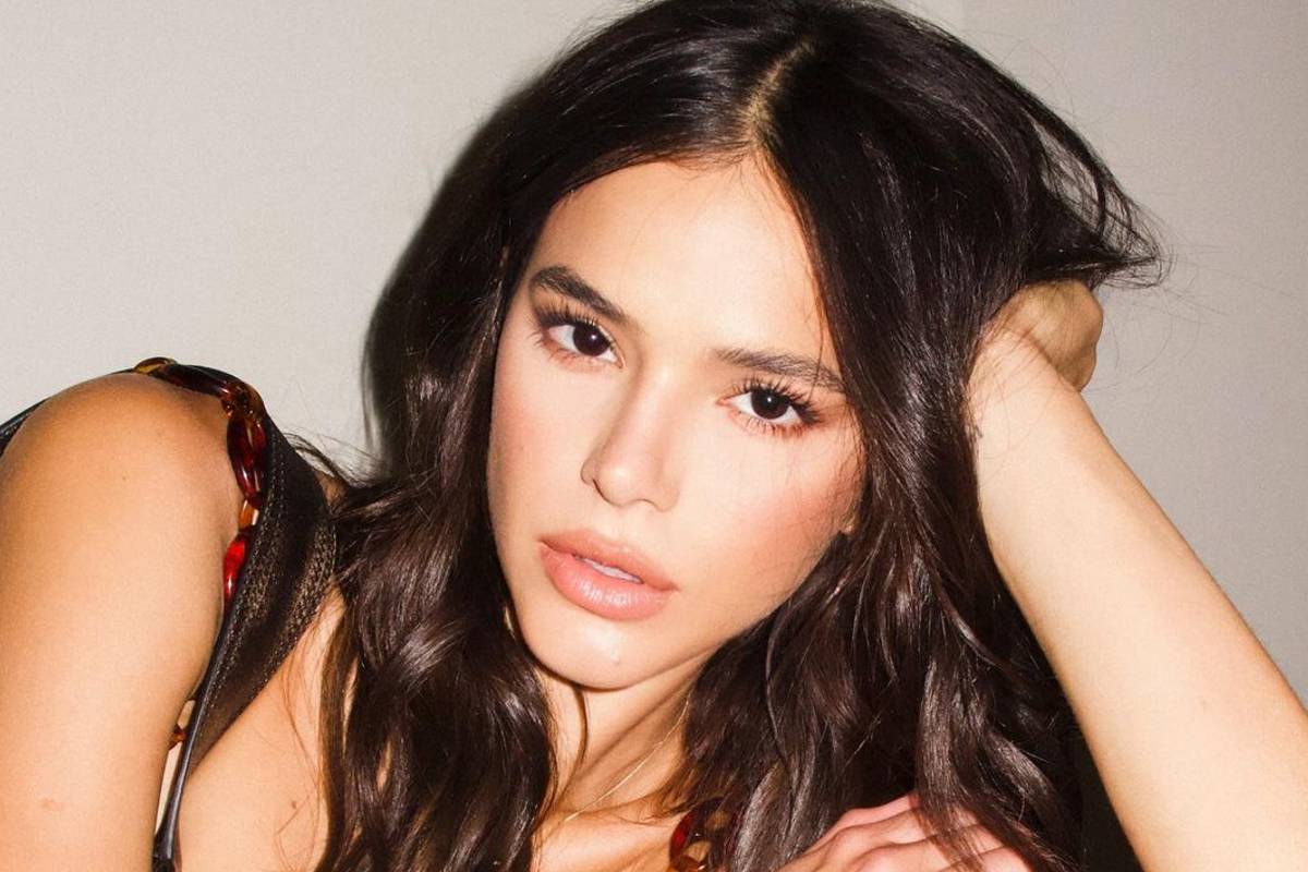 Imagem mostra a atriz Bruna Marquezine