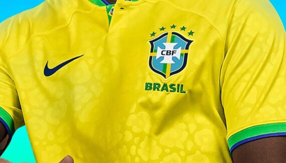 Camisa do time de futebol do Brasil