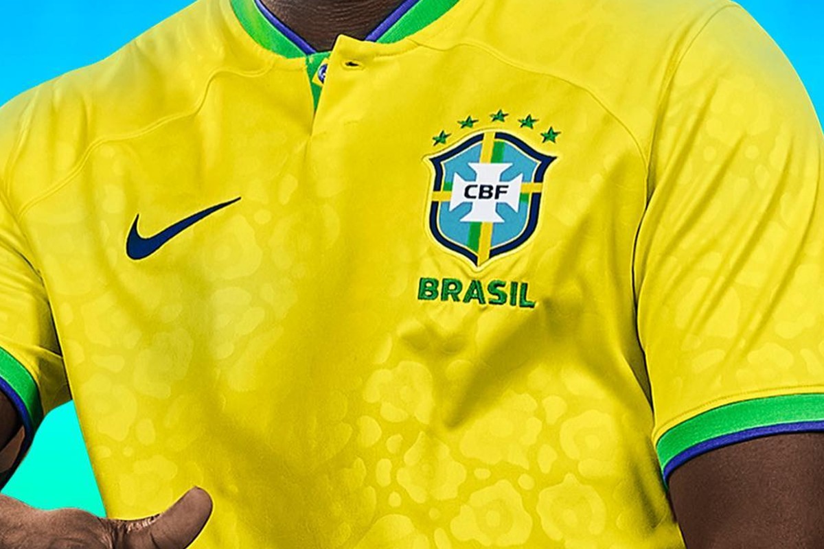 Camisa do time de futebol do Brasil