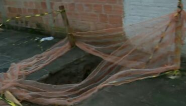 homem morre ao cair de buraco sanepar