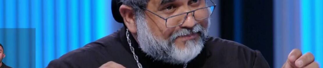 Imagem mostra Padre Kelmon, que protagonizou momentos inusitados no debate da Globo.
