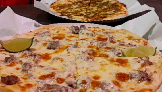 Nem pizza, nem esfirra, o melhor das ruas do Líbano em Curitiba: Manaeesh!