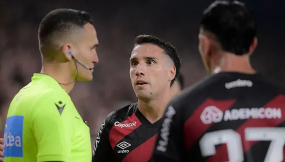 Athletico se revolta com a arbitragem mais uma vez em empate com o Grêmio