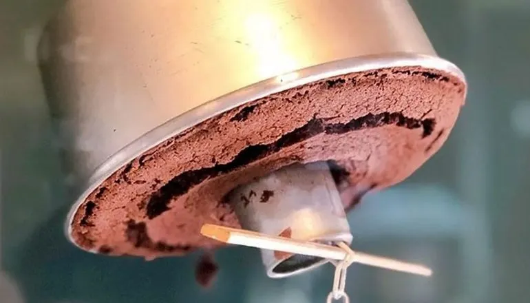 O bolo mais fofo de Curitiba usa técnica curiosa para chegar ao ponto certo