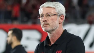 Odair avalia campanha do Athletico e defende: “Não somos só isso”