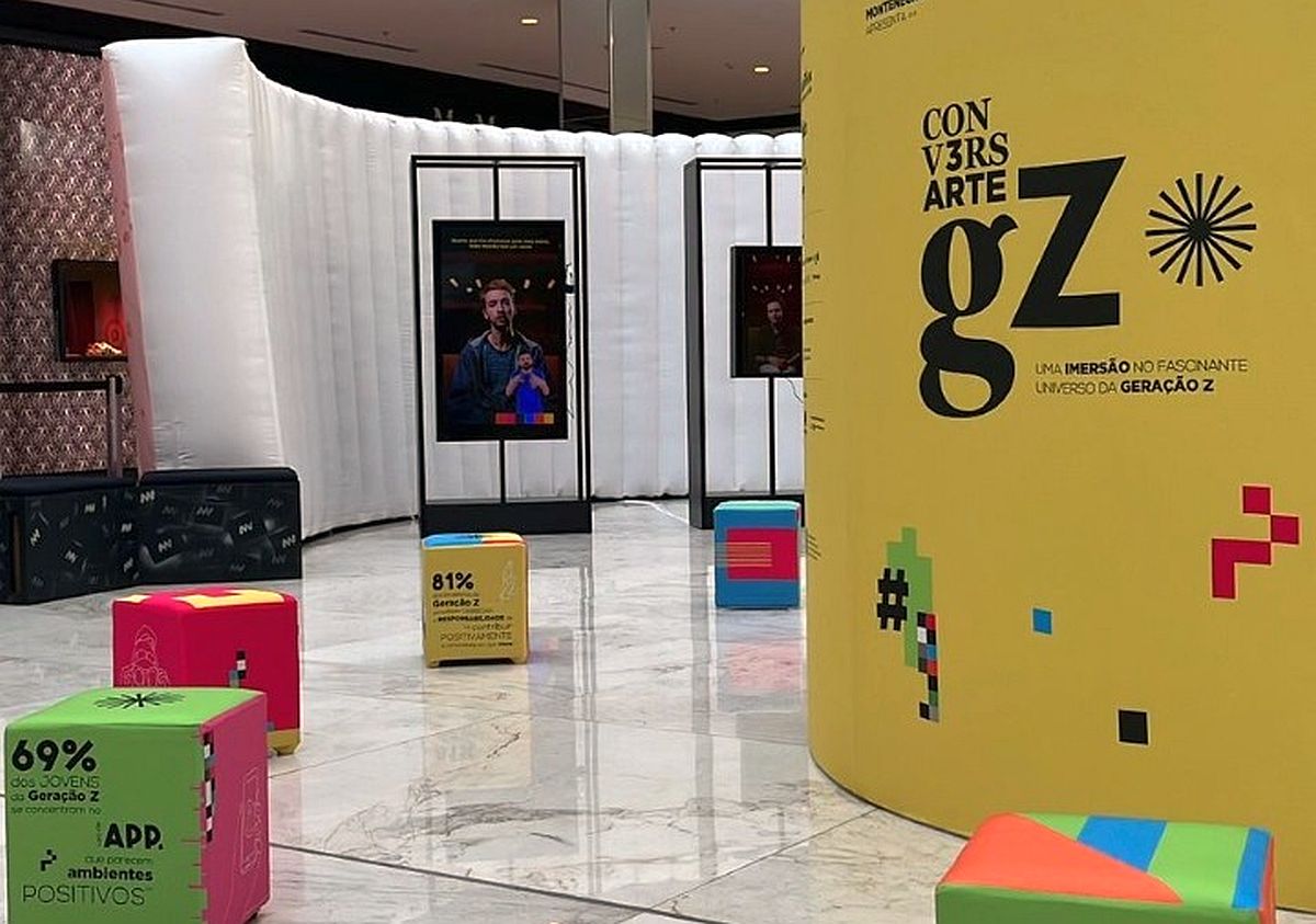 Foto mostra parte da estrutura montada para o Conversarte GZ