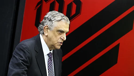 Os negócios da Family Business Petraglia tornaram-se legais no Athletico?